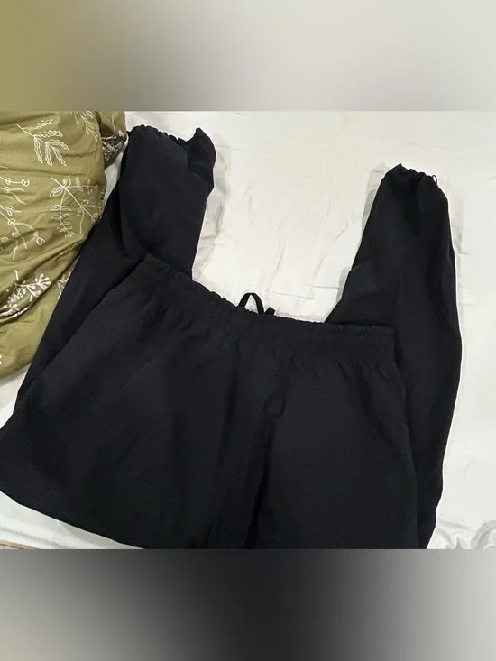 Under Armour Black Cargo Jogger Pants Women’s XL Lightweight Athletic Streetwear - Picture 6 of 6